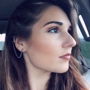 Meet your Posher, Melissa